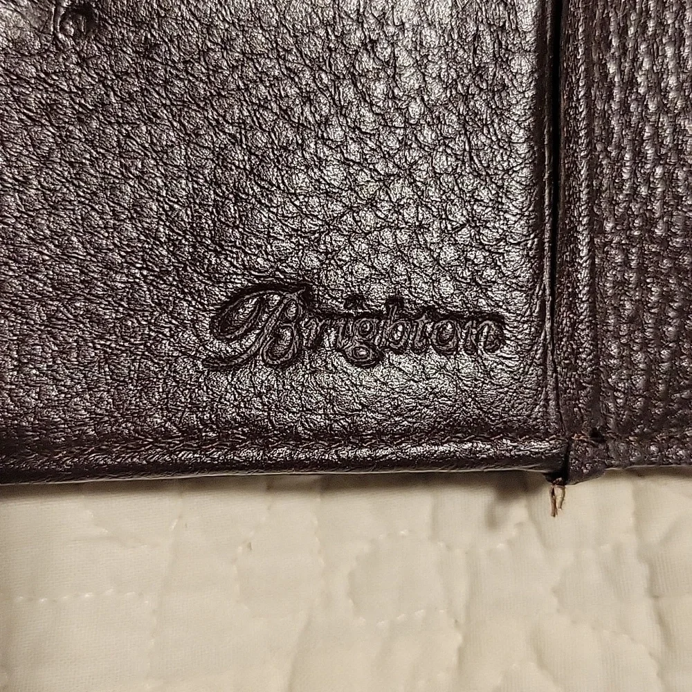 Brighton Wallet - Picture 4 of 6